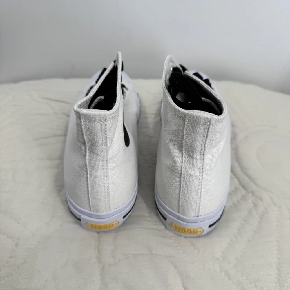 Mitchell & Ness Hood Conference 55 HC High Top Off-White Lace Basketball Sneaker